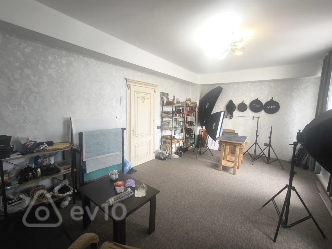 Kirayə verilir 1 otaqlı ofis 24 m²