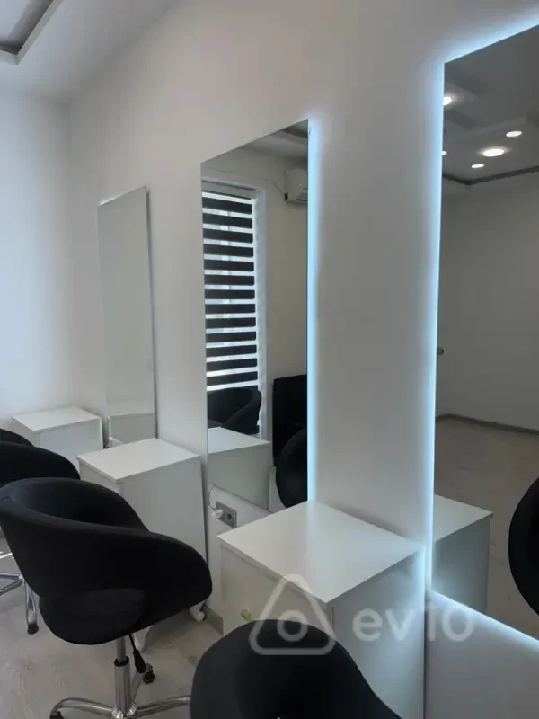 Satılır mənzil 50 m²