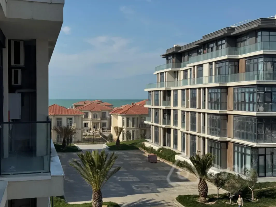 Kirayə verilir 2 otaqlı yeni tikili 80 m²