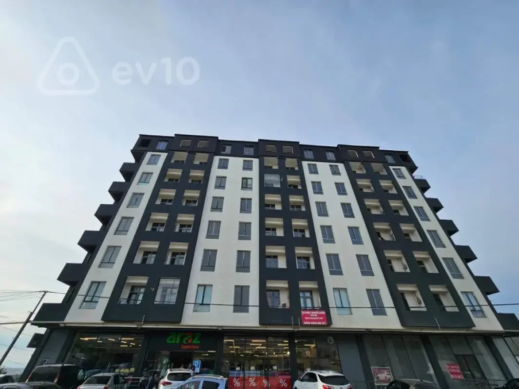 Satılır 2 otaqlı yeni tikili 54 m²