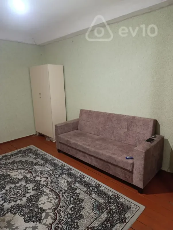 Kirayə verilir 1 otaqlı köhnə tikili 35 m²