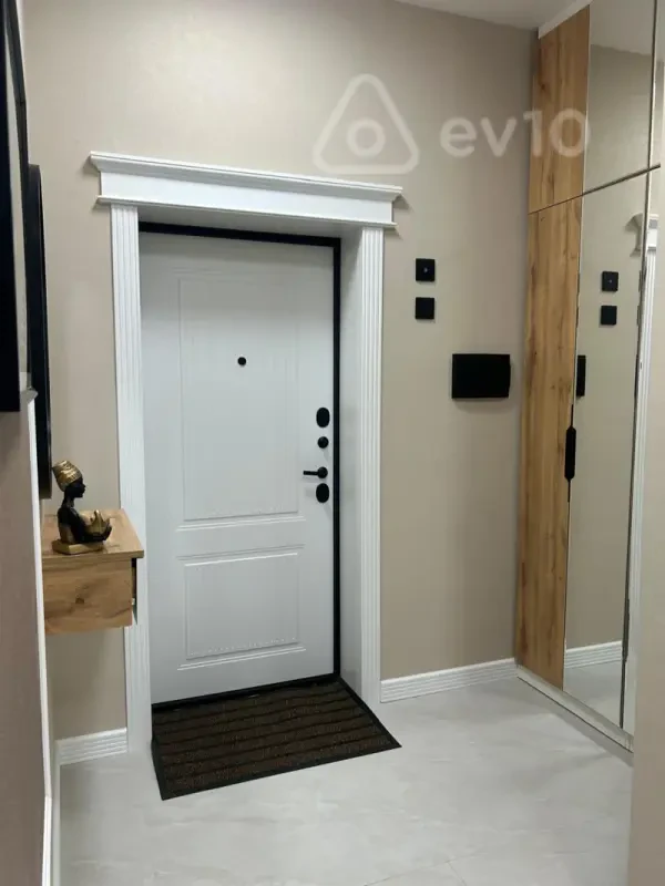 Satılır 2 otaqlı yeni tikili 55 m²