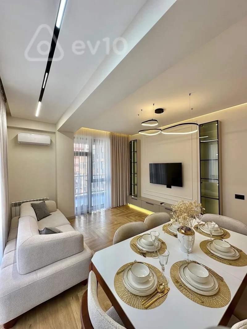 Kirayə verilir 2 otaqlı yeni tikili 77 m²