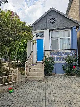 Kirayə verilir 2 otaqlı həyət evi 50 m² — Bakı, Binəqədi 2 otaq 50.00 m²