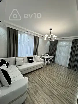 Satılır 2 otaqlı köhnə tikili 45 m² — Bakı, Nizami 2 otaq 45.00 m²