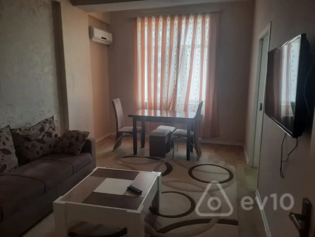 Kirayə verilir 2 otaqlı yeni tikili 57 m²