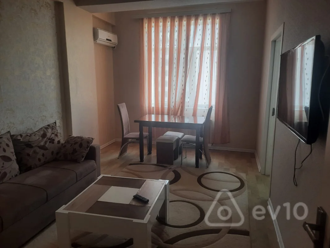 Kirayə verilir 2 otaqlı yeni tikili 57 m²