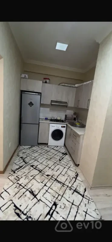 Kirayə verilir 2 otaqlı yeni tikili 56 m²