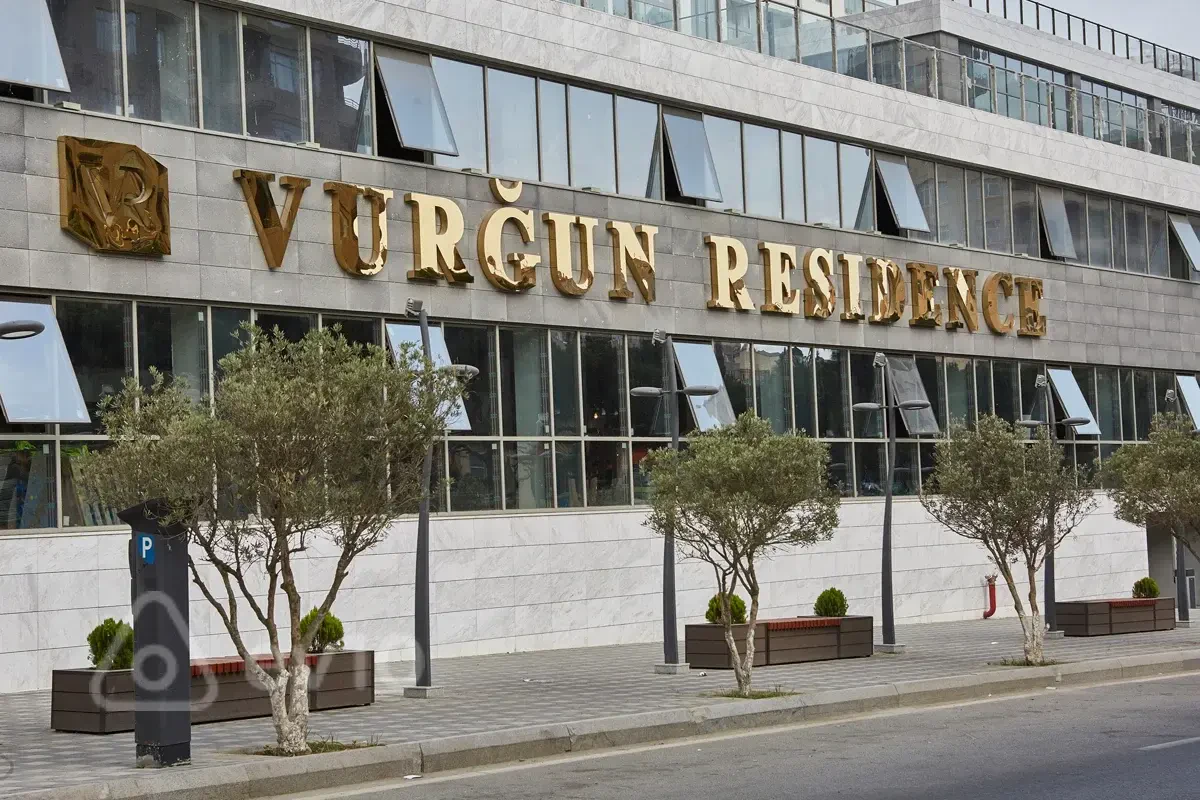 Kirayə verilir 3 otaqlı yeni tikili 120 m²