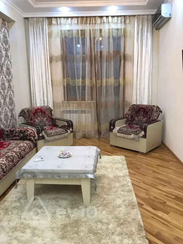 Kirayə verilir 2 otaqlı yeni tikili 55 m²