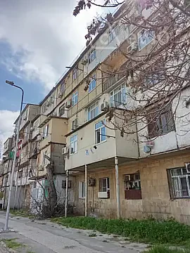Satılır 1 otaqlı köhnə tikili 20 m² — Bakı, Binəqədi 1 otaq 20.00 m²