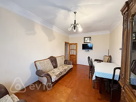 Satılır 2 otaqlı köhnə tikili 55 m² — Bakı, Suraxanı 2 otaq 55.00 m²