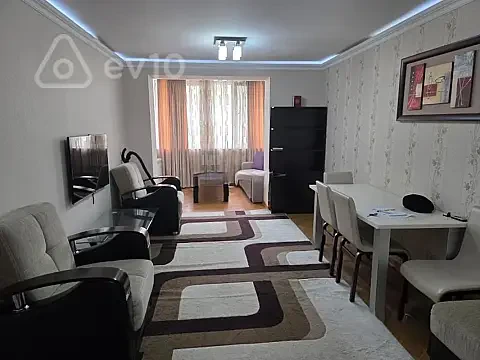 Kirayə verilir 3 otaqlı köhnə tikili 85 m² — Bakı, Nərimanov 3 otaq 85.00 m²