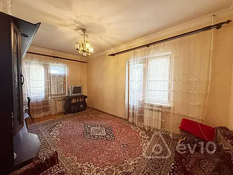 Satılır 2 otaqlı köhnə tikili 55 m² — Bakı, Nizami 2 otaq 55.00 m²