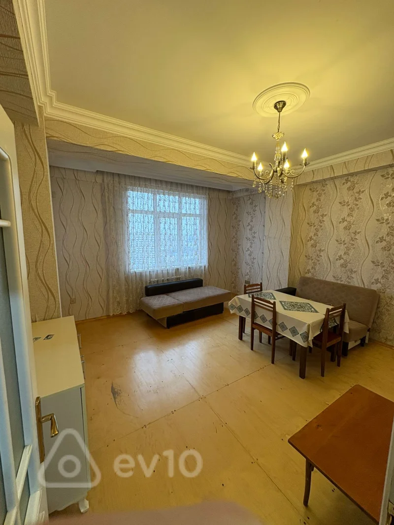 Kirayə verilir 3 otaqlı yeni tikili 90 m²