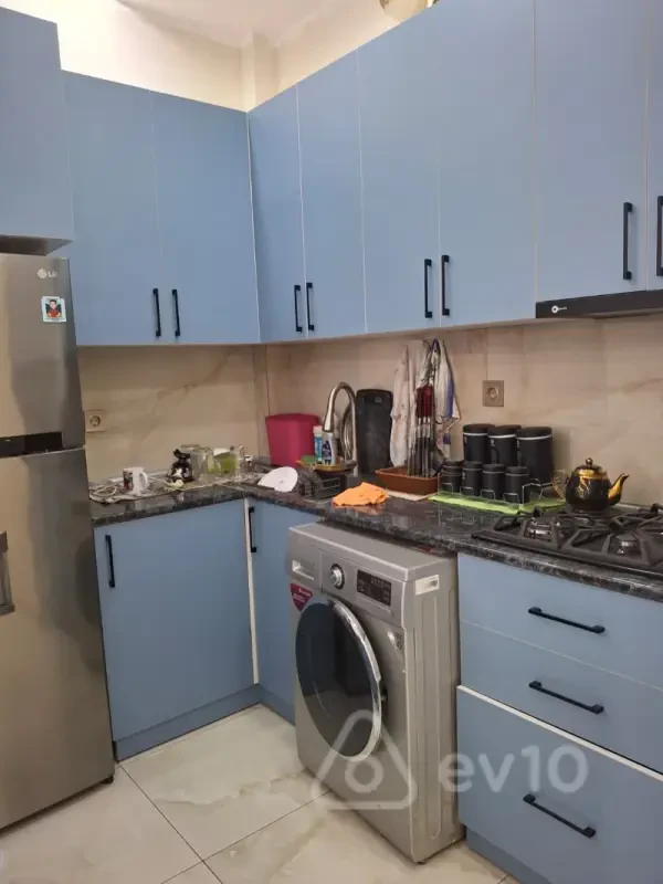 Kirayə verilir 2 otaqlı yeni tikili 72 m²