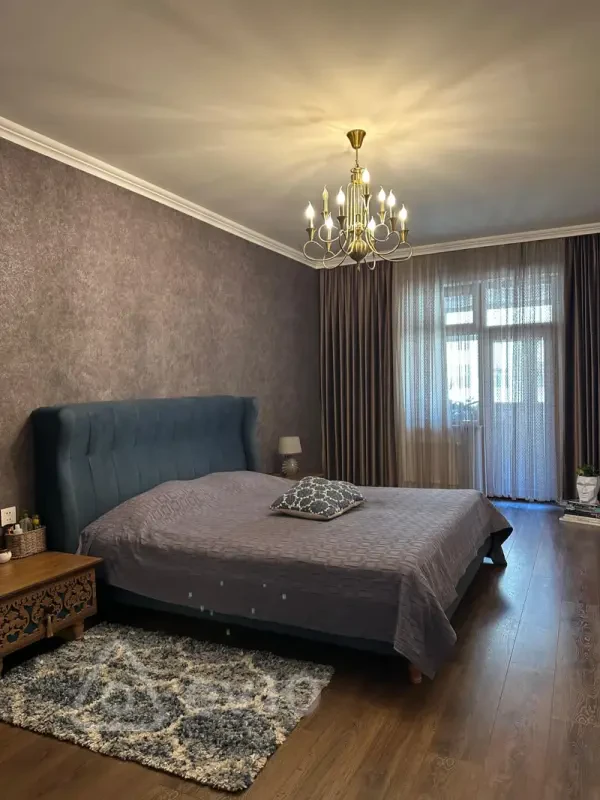 Kirayə verilir 2 otaqlı yeni tikili 75 m²