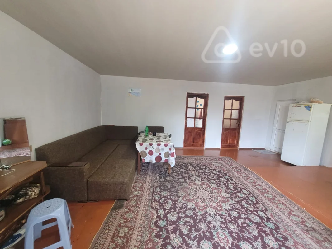 Kirayə verilir 2 otaqlı yeni tikili 65 m²