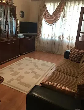 Kirayə verilir 2 otaqlı köhnə tikili 45 m² — Bakı, Yasamal 2 otaq 45.00 m²