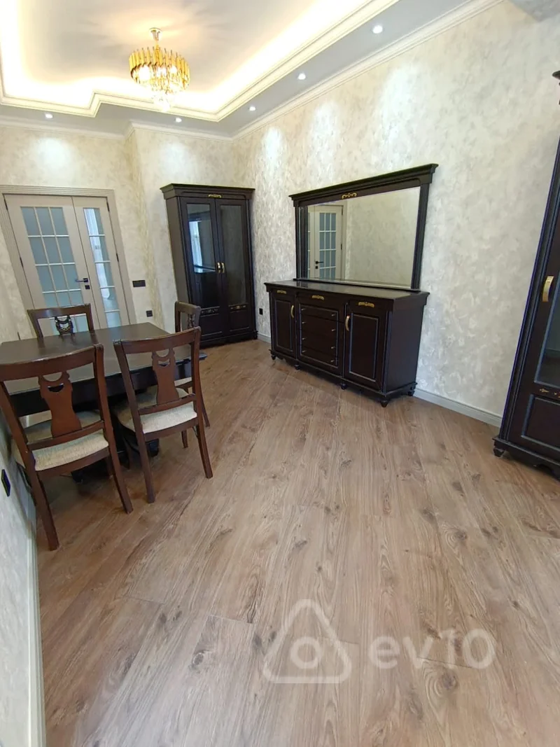 Kirayə verilir 2 otaqlı yeni tikili 74 m²