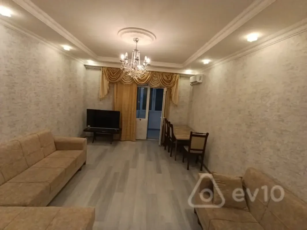Kirayə verilir 2 otaqlı yeni tikili 70 m²