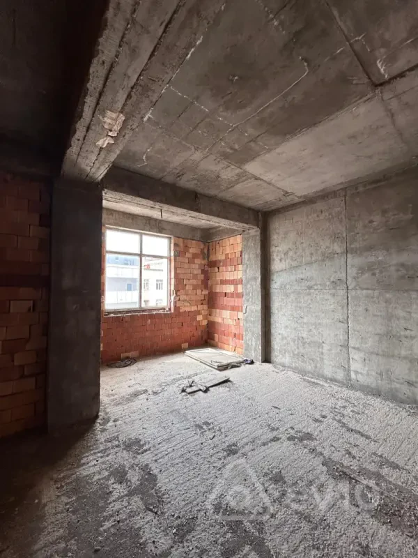 Satılır 3 otaqlı yeni tikili 105 m²