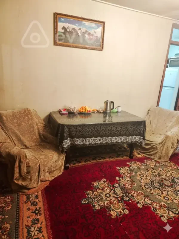 Kirayə verilir 3 otaqlı həyət evi 20 m²