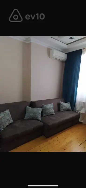 Kirayə verilir 2 otaqlı yeni tikili 50 m²