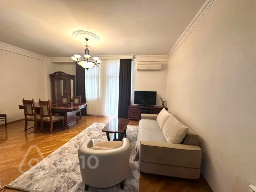 Kirayə verilir 3 otaqlı yeni tikili 114 m²