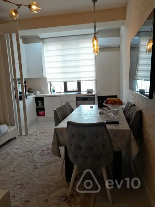 Satılır 3 otaqlı yeni tikili 75 m²