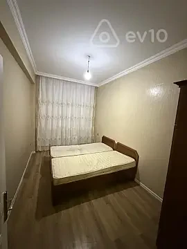 Kirayə verilir 2 otaqlı köhnə tikili 65 m² — Bakı, Suraxanı 2 otaq 65.00 m²