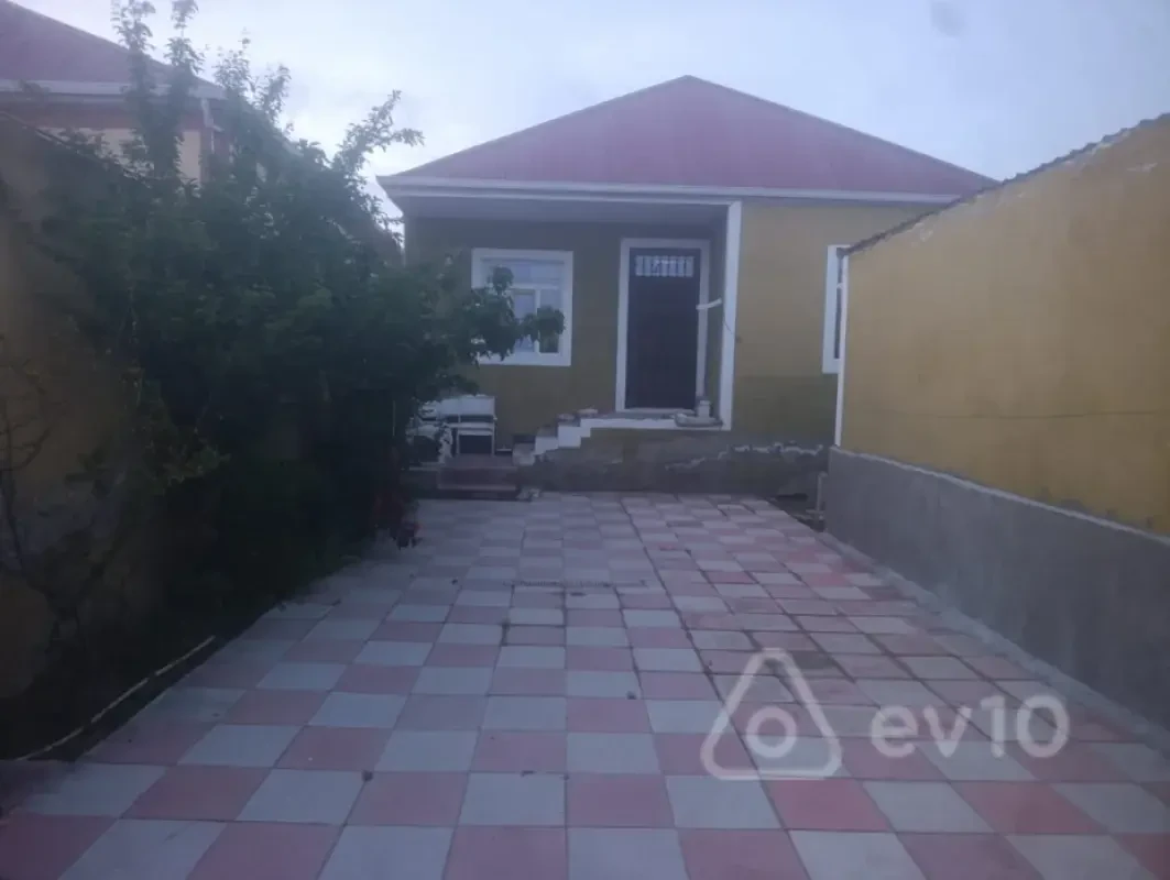 Kirayə verilir 3 otaqlı həyət evi 90 m²