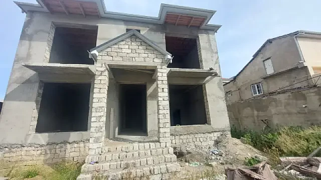 Satılır 5 otaqlı həyət evi 215 m² — Bakı, Suraxanı 5 otaq 215.00 m²
