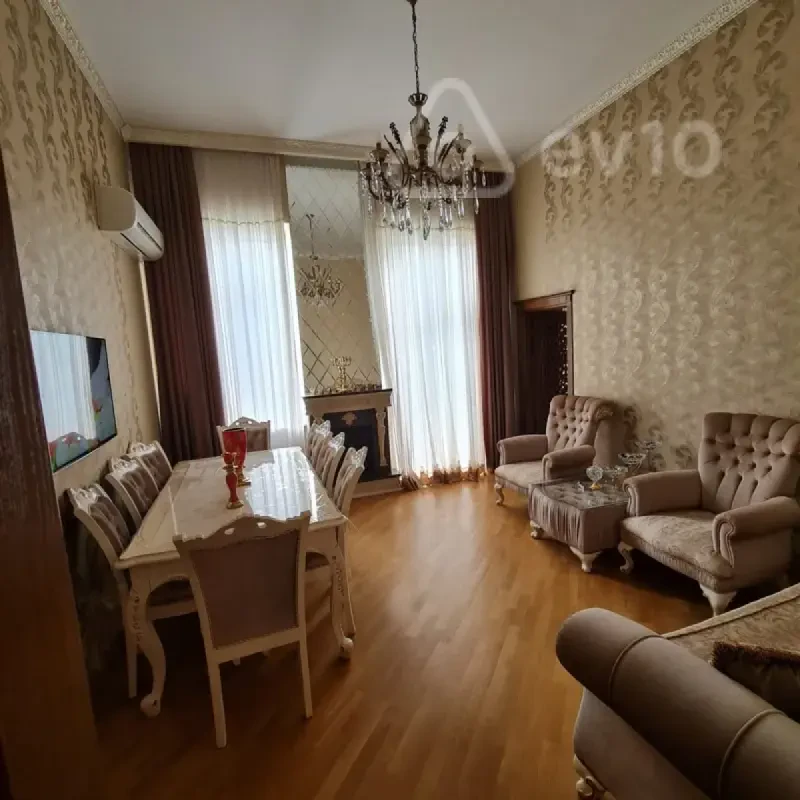 Satılır 3 otaqlı yeni tikili 90 m²