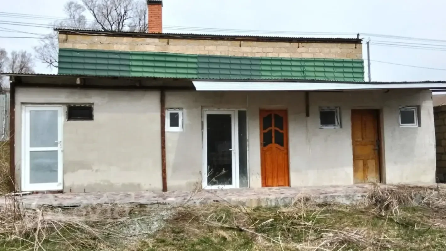 Satılır 3 otaqlı həyət evi 3000 m²