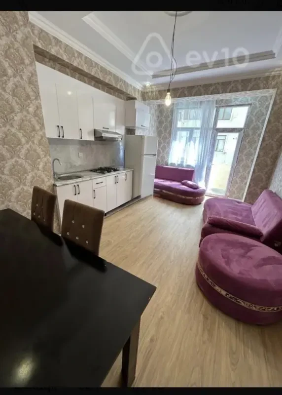 Kirayə verilir 2 otaqlı yeni tikili 55 m²