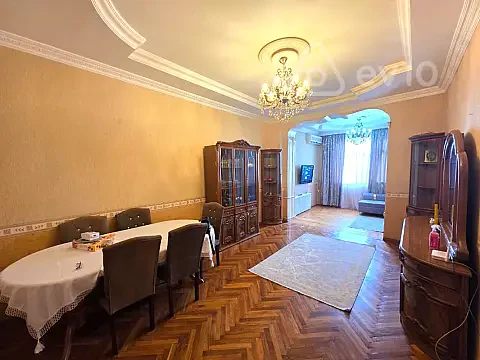 Kirayə verilir 3 otaqlı köhnə tikili 100 m² — Bakı, Xətai 3 otaq 100.00 m²