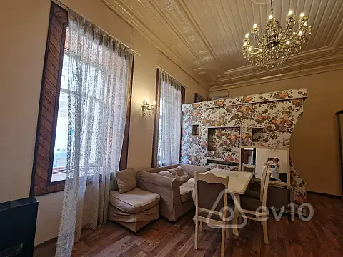 Kirayə verilir 2 otaqlı köhnə tikili 60 m² — Bakı, Yasamal 2 otaq 60.00 m²