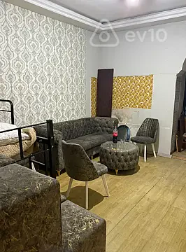 Kirayə verilir 3 otaqlı köhnə tikili 80 m² — Bakı, Nəsimi 3 otaq 80.00 m²