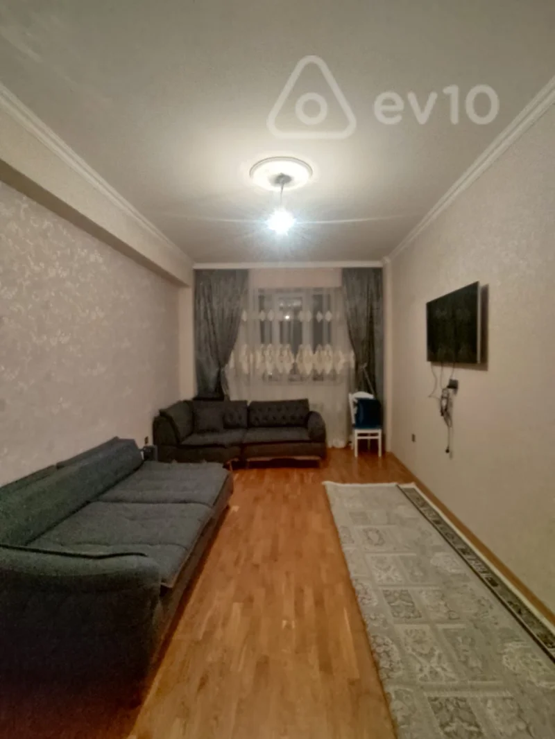 Kirayə verilir 2 otaqlı yeni tikili 75 m²