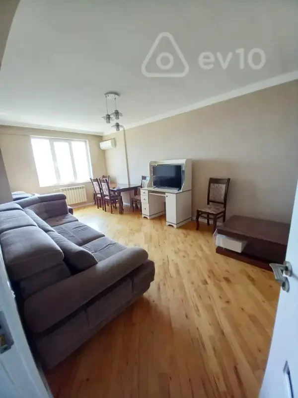 Satılır 3 otaqlı yeni tikili 65 m²