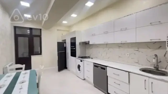 Kirayə verilir 3 otaqlı yeni tikili 100 m² — Bakı, Nərimanov 3 otaq 100.00 m²