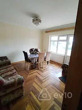 Kirayə verilir 2 otaqlı köhnə tikili 64 m² — Xırdalan 2 otaq 64.00 m²