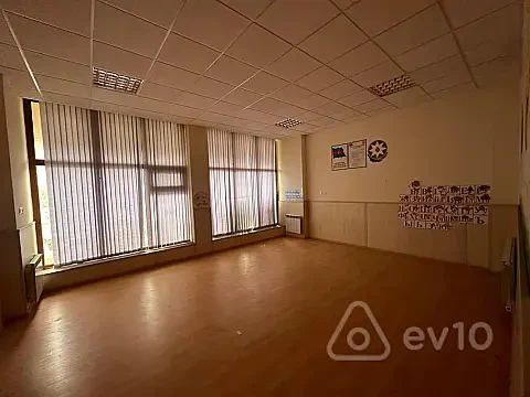 Satılır mənzil 676 m² — Bakı, Səbail 676.00 m²
