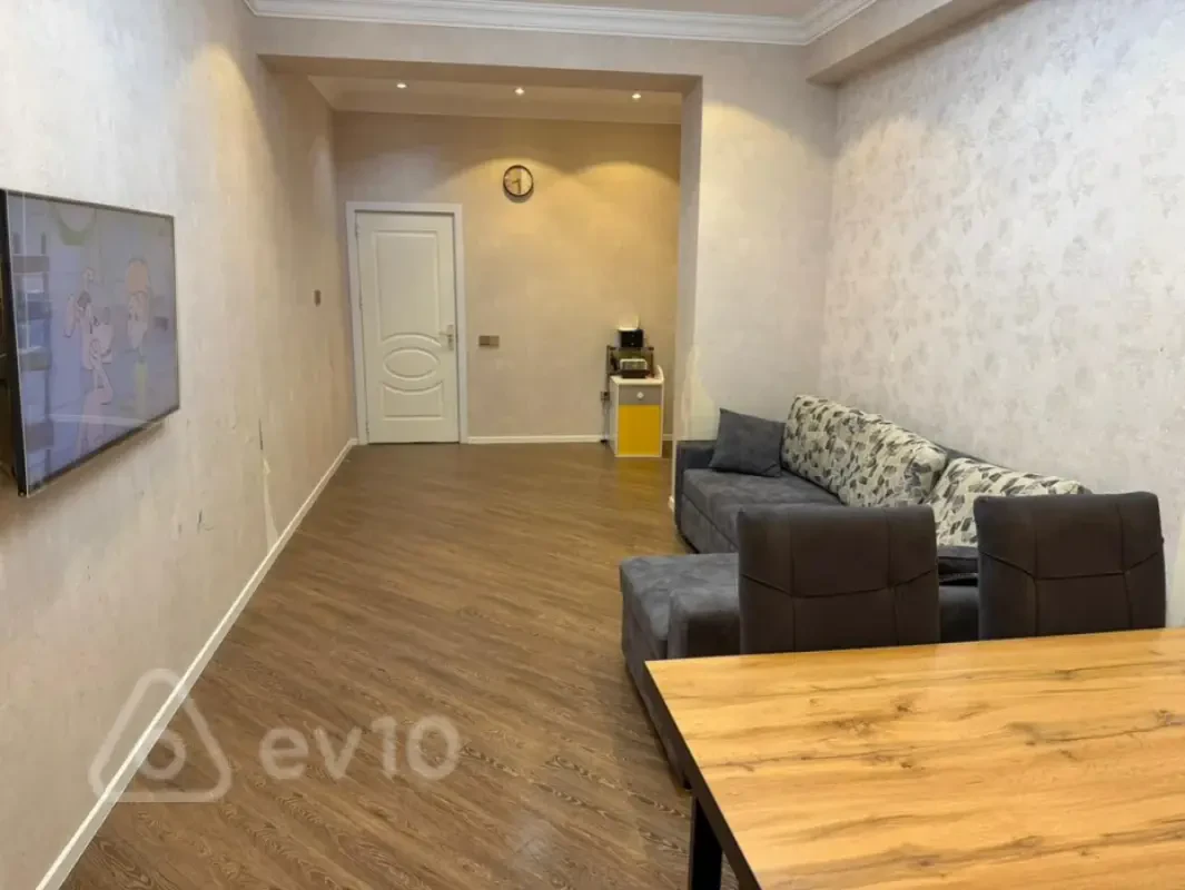 Satılır 2 otaqlı yeni tikili 62 m²