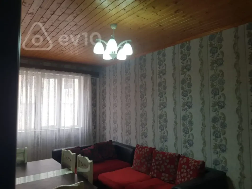 Kirayə verilir 2 otaqlı yeni tikili 70 m²