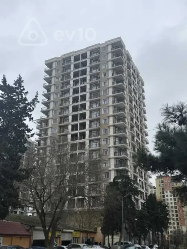 Satılır 4 otaqlı yeni tikili 181 m²