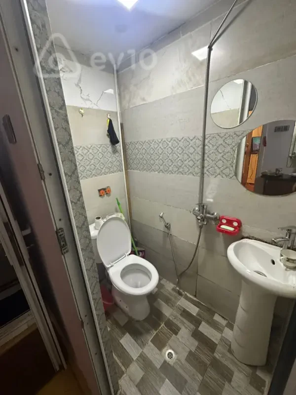 Kirayə verilir 1 otaqlı köhnə tikili 25 m²