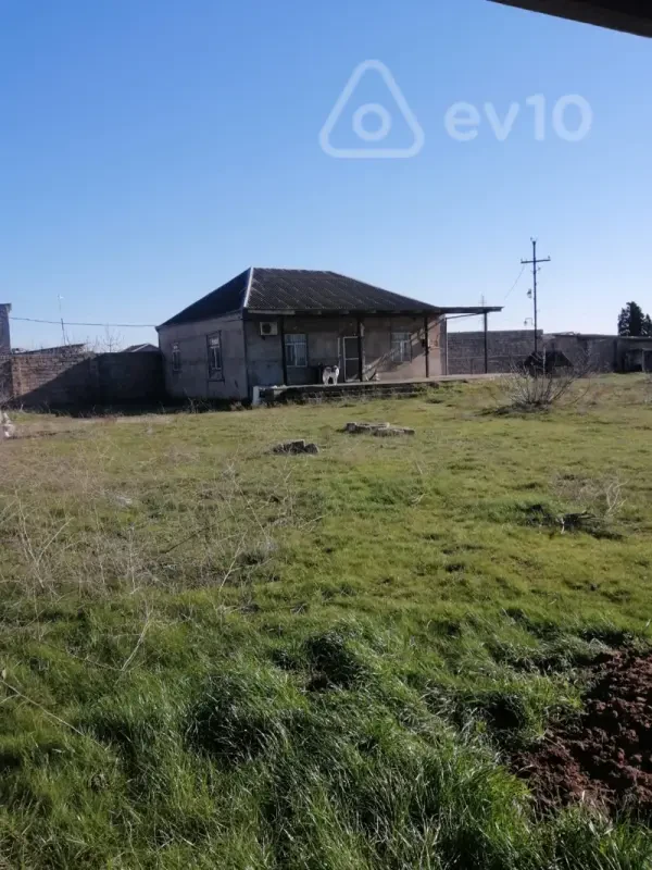 Satılır 3 otaqlı həyət evi 110 m²