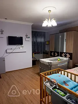 Kirayə verilir 3 otaqlı köhnə tikili 80 m² — Bakı, Yasamal 3 otaq 80.00 m²